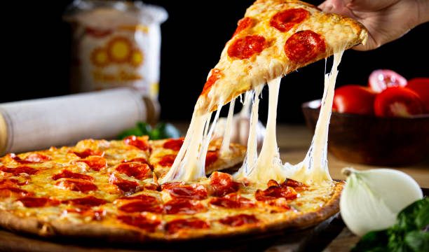 Pizza Chains Ranked From Worst to Best – CPK, Pizza Hut and More