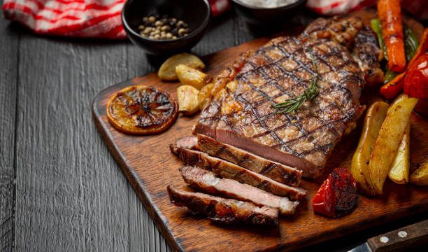 The Science behind the Irresistible Taste of Aged Steak