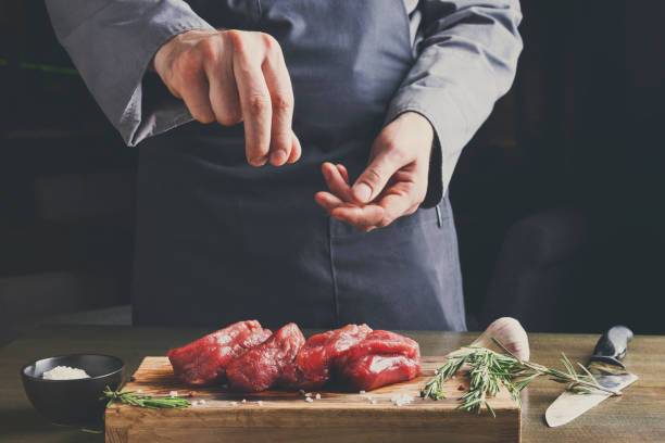 How to Properly Season Steak – Lessons from a Professional Chef
